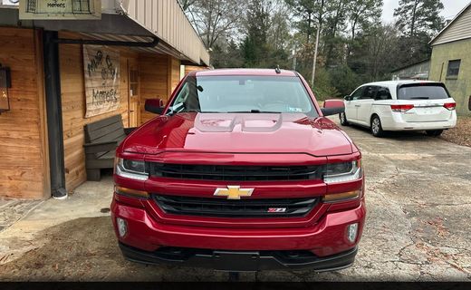 2018 Chevrolet Silverado LT