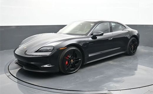 2026 Porsche Taycan 4S