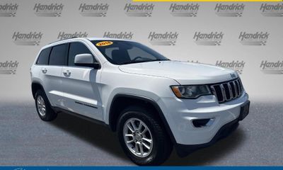 2018 Jeep Grand Cherokee Laredo