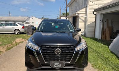 2021 Nissan Kicks S