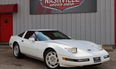 1992 Chevrolet Corvette Coupe Hatchback FOR