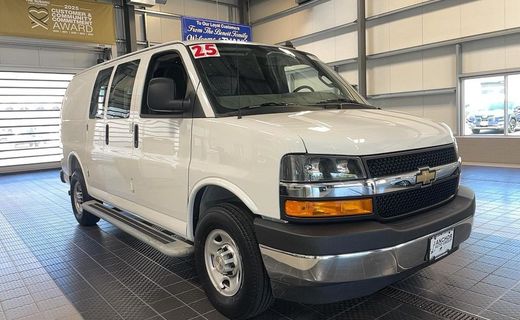 2025 Chevrolet Express 2500