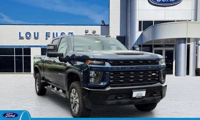 2023 Chevrolet Silverado HD Custom