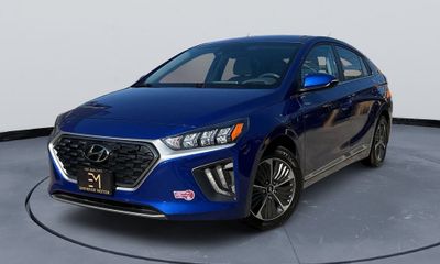 2022 Hyundai Ioniq SEL