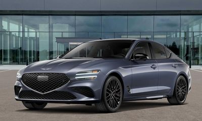 2026 Genesis G70 33T Prestige Graphite