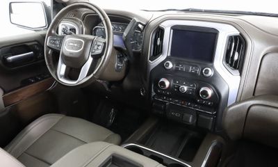 2019 GMC Sierra SLT