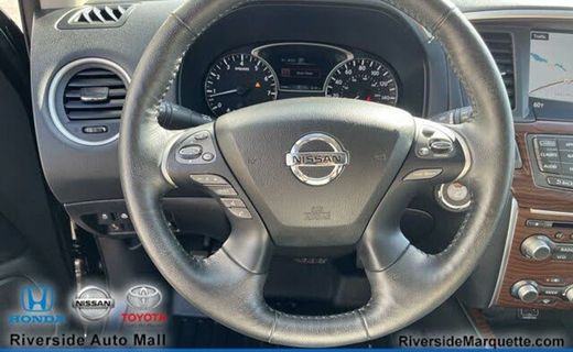 2020 Nissan Pathfinder Platinum