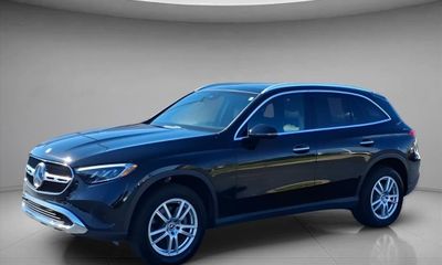 2023 Mercedes-Benz GLC-Class GLC300