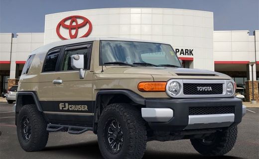 2014 Toyota FJ Cruiser SR