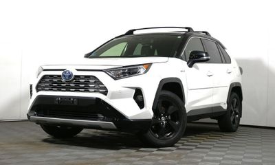 2020 Toyota RAV4 XSE HV