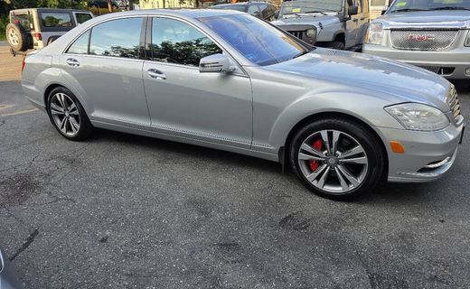 2011 Mercedes-Benz S-Class S550