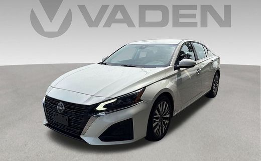 2023 Nissan Altima SV