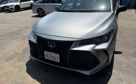 2022 Toyota Avalon XSE Nightshade