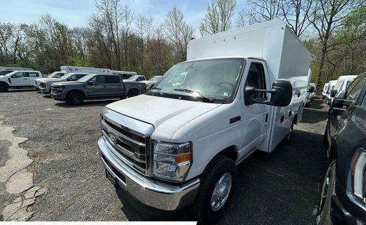1997 Ford E-350 Base