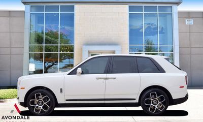 2023 Rolls-Royce Cullinan Black Badge
