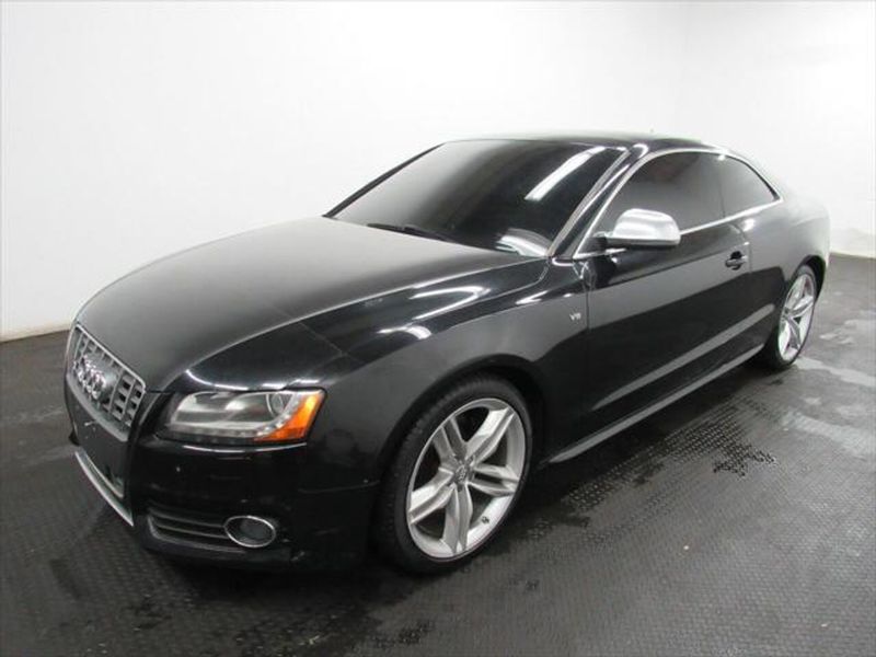 2009 Audi S5 — a typically priced live listing