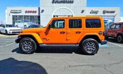 2025 Jeep Wrangler Sahara