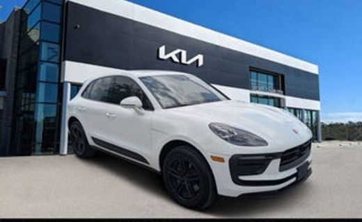 2026 Porsche Macan