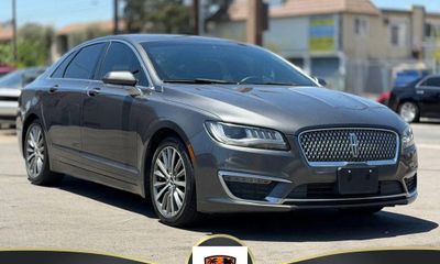 2017 Lincoln MKZ Premier