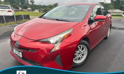 2018 Toyota Prius ONE TWO