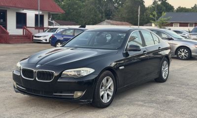 2011 BMW 528I I