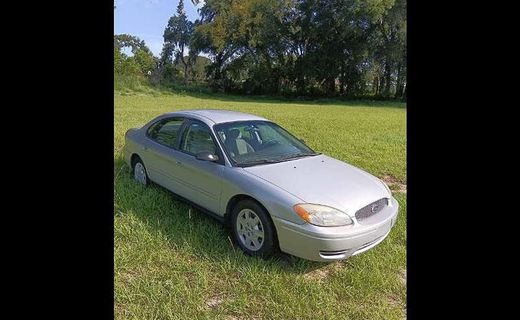 2006 Ford Taurus SE