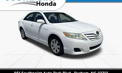 2011 Toyota Camry LE