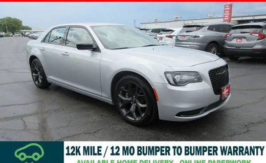 2023 Chrysler 300 Touring