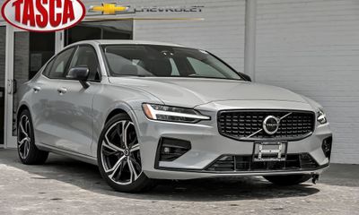 2024 Volvo S60 Core