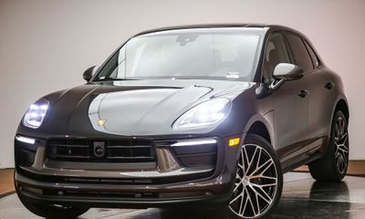 2026 Porsche Macan