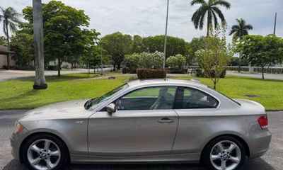2009 BMW 128I