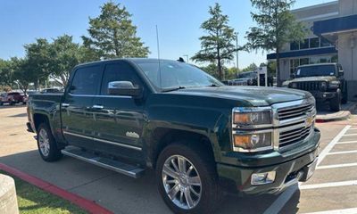 2015 Chevrolet Silverado High Country
