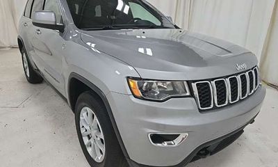 2021 Jeep Grand Cherokee Laredo