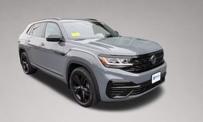 2023 Volkswagen Atlas 4Motion SEL R