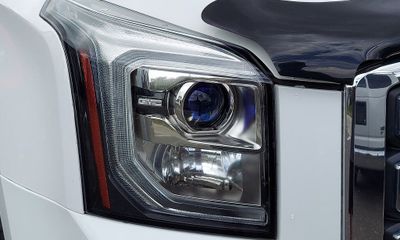 2015 GMC Yukon XL SLT