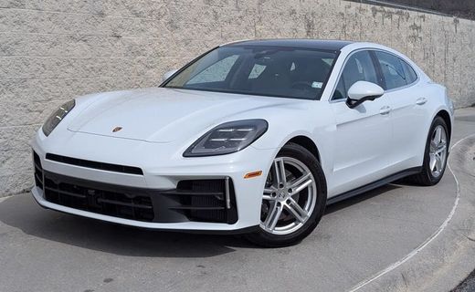 2025 Porsche Panamera