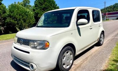 2009 Nissan Cube S