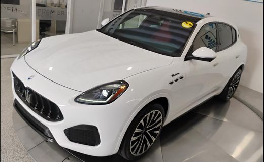 2023 Maserati Grecale Modena