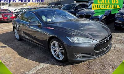 2016 Tesla Model S 70