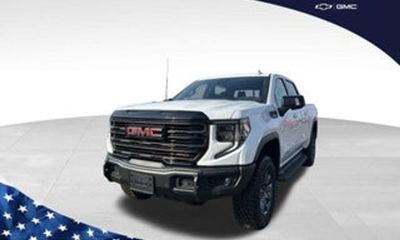 2026 GMC Sierra SLT