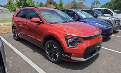 2024 Kia Niro Wind