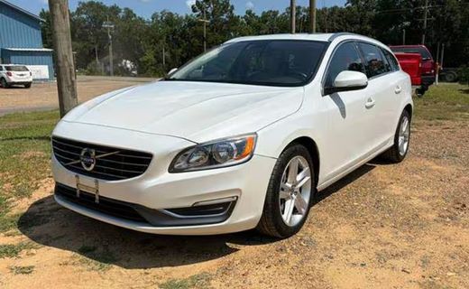 2015 Volvo V60 Premier R