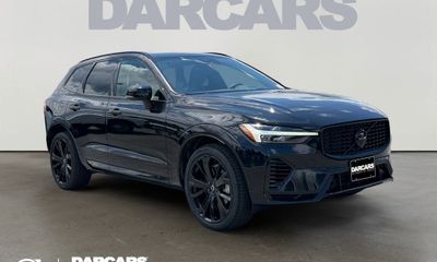 2024 Volvo XC60 Ultimate Black Edition