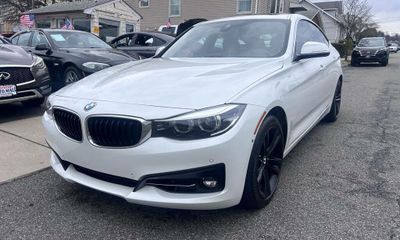 2017 BMW 330I xDrive GT