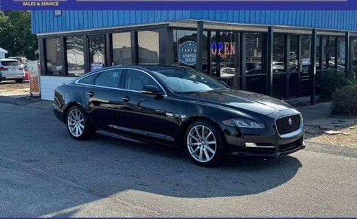 2016 Jaguar XJ