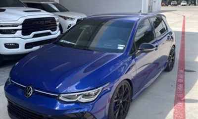 2023 Volkswagen Golf R 20TH Anniversary Edition
