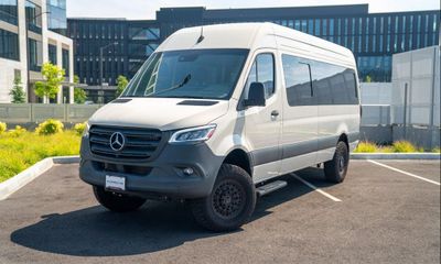 2024 Mercedes-Benz Sprinter 907 VS30