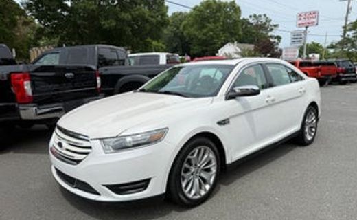 2019 Ford Taurus Limited