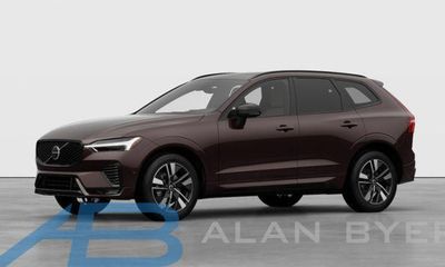 2026 Volvo XC60 Plus Dark
