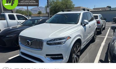 2022 Volvo XC90
